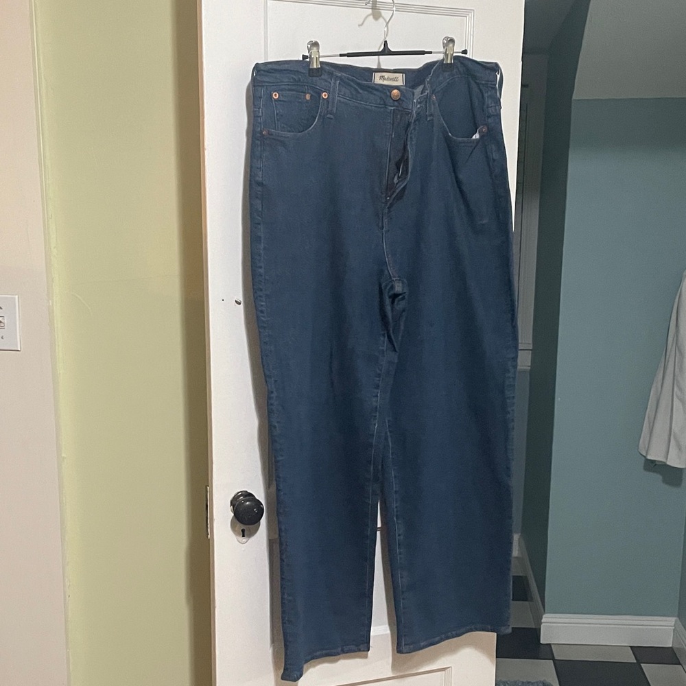 Madewell women’s Indigo High-Rise wide leg Jeans